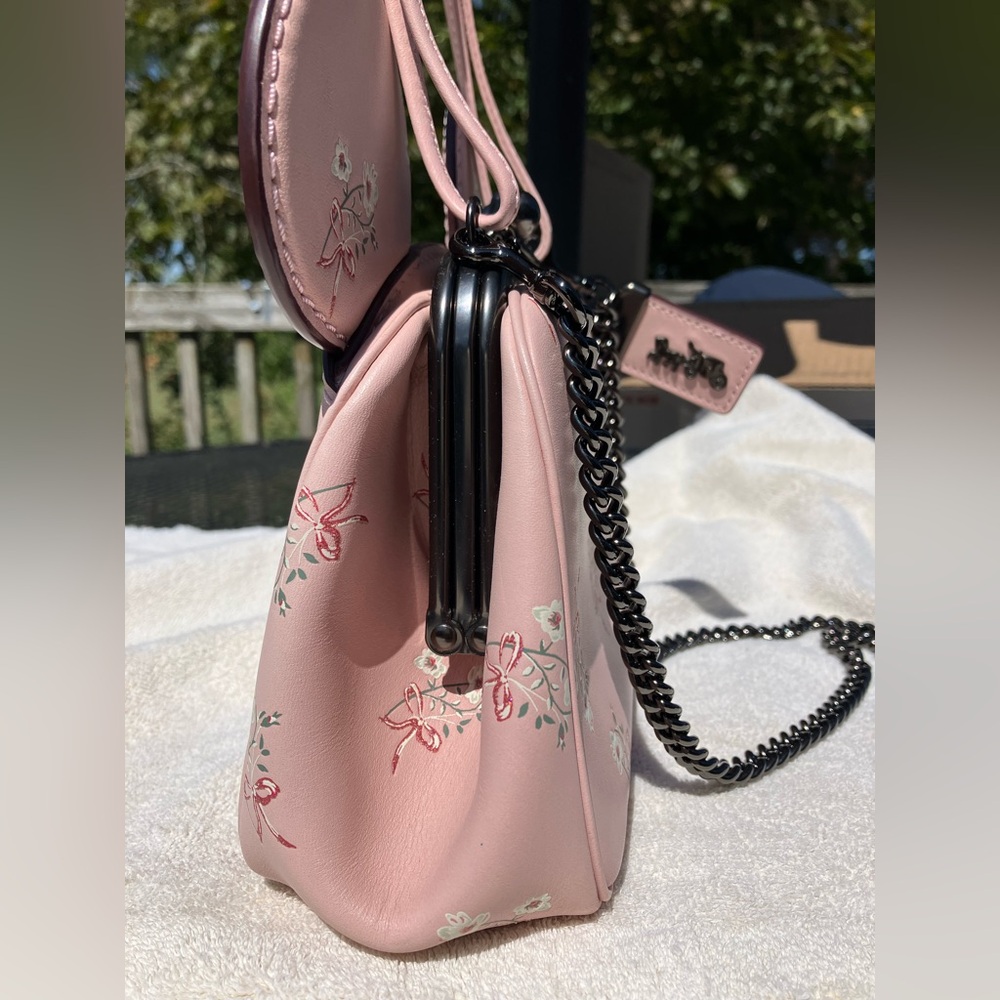 Coach Disney X Minnie Mouse Leather Kisslock Bag 69179 - Picture 11 of 16